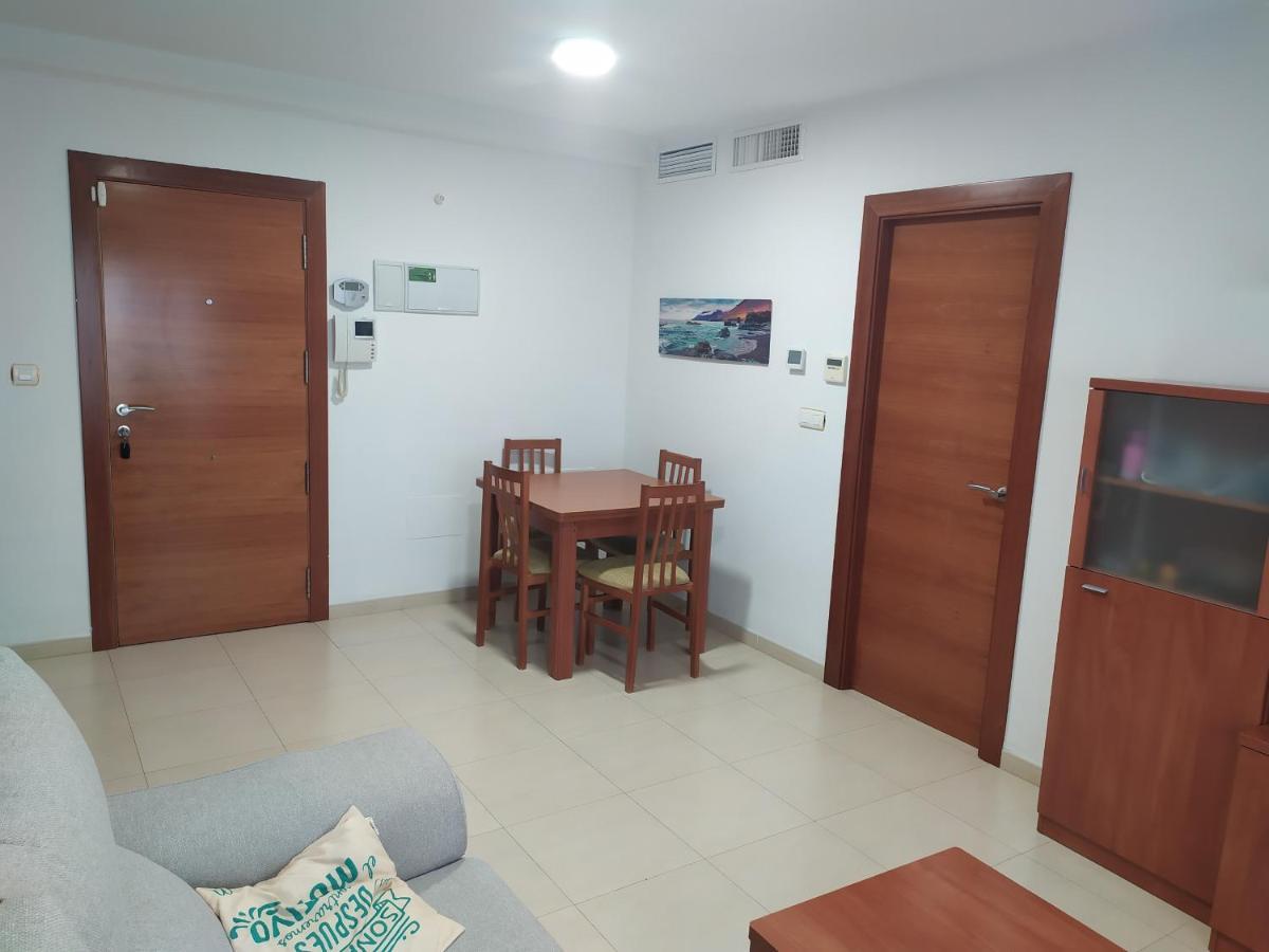En Apartment *